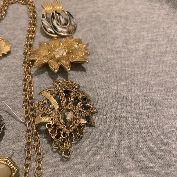 Jewelry Bundle Lot - Picture 2 of 10